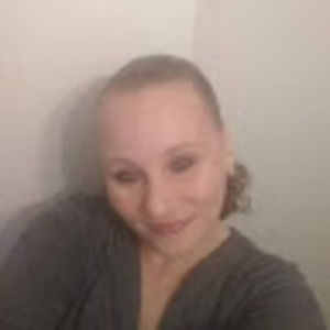 Meet your Posher, Carrie